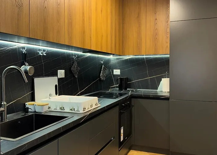 Autokton Apartment, Rruga Ramazan Shijaku * Tirana